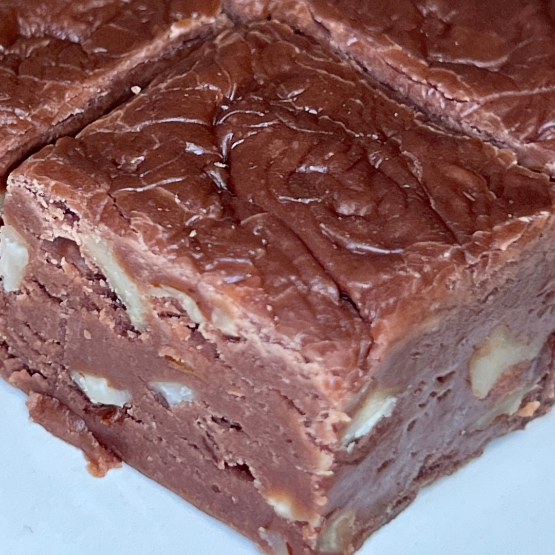 Chocolate Fudge with walnuts